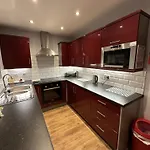 Shell - Part Of The The Bay Filey Village With Pool, Gym And Direct Access, Pub, Restaurant, Tennis And Meadows Walks Reighton