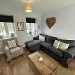 Shell - Part Of The The Bay Filey Village With Pool, Gym And Direct Access, Pub, Restaurant, Tennis And Meadows Walks Reighton