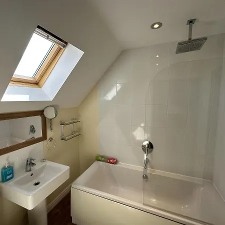 Vakantiehuis Shell - Part Of The The Bay Filey Village With Pool, Gym And Direct Access, Pub, Restaurant, Tennis And Meadows Walks Reighton